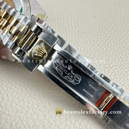 Clean Factory Rolex GMT-Master II 126713GRNR | Bicolor | Bisel Negro Gris